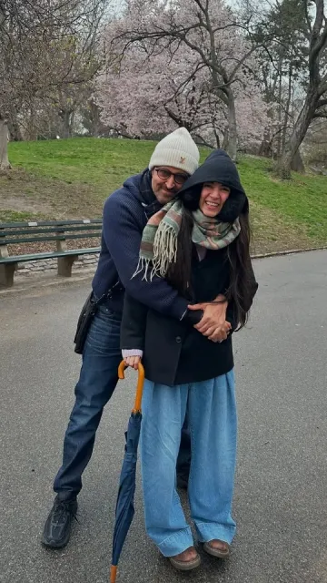 Hrithik Roshan girlfriend Saba has Picture