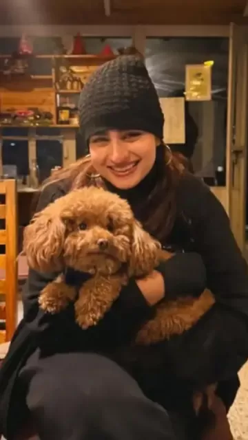 In the biting cold, Ayesha Picture