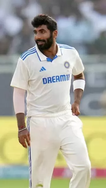 Indian bowler who has taken Picture