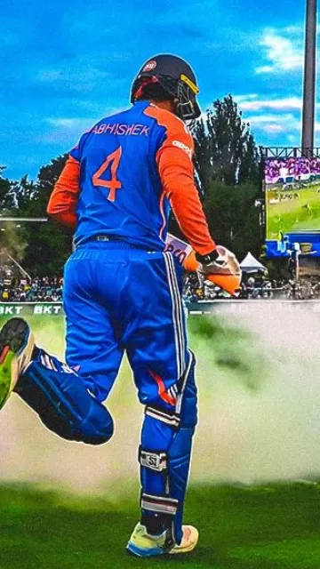 List of batsmen who scored Picture