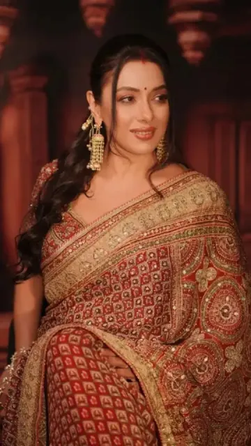 Rupali Ganguly flaunted her charm Picture