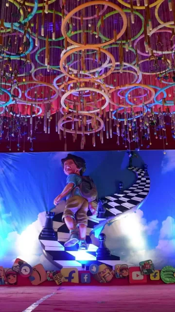 Step Inside Durga Puja 2025’s Picture