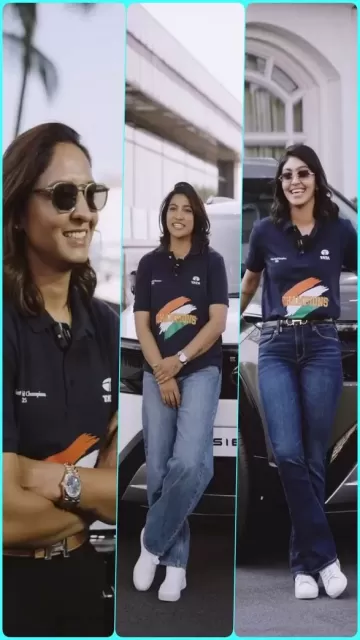 The Indian women cricket team, Picture