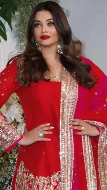 This look of Bachchan bahu Picture