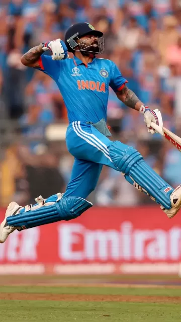 Top 5 batsmen who scored Picture