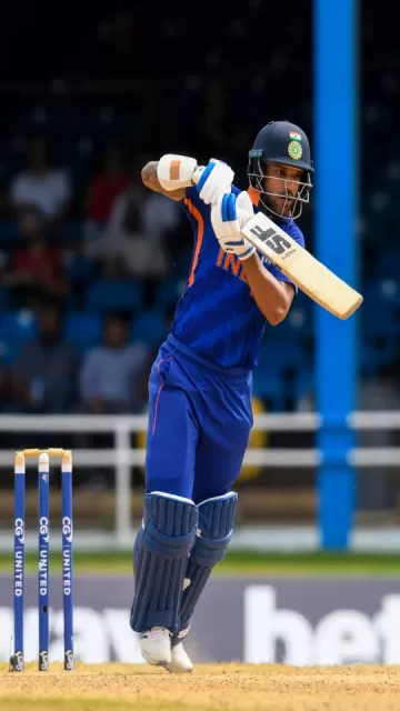 Top 5 batsmen with most Picture