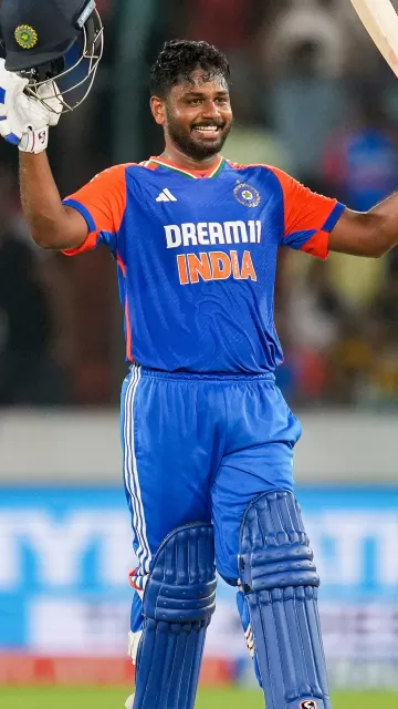 Top 5 batsmen with the Picture