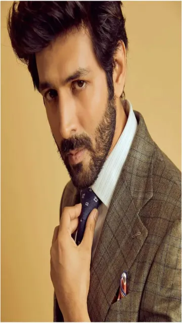 A Look at Kartik Aaryan Picture