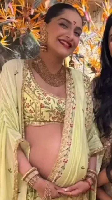 Arjun Kapoor to Kareena: Who Picture