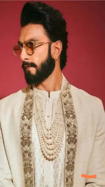 Bollywood actors and their stylish Picture