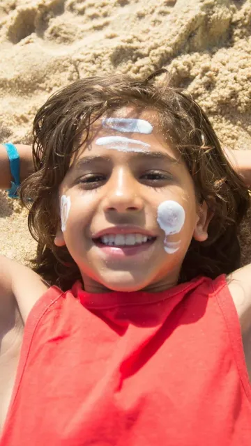 How to Buy Sunscreen According Picture