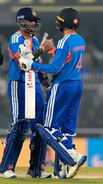 टी20I क्रिकेट: पहले बल्लेबाजी करते Picture