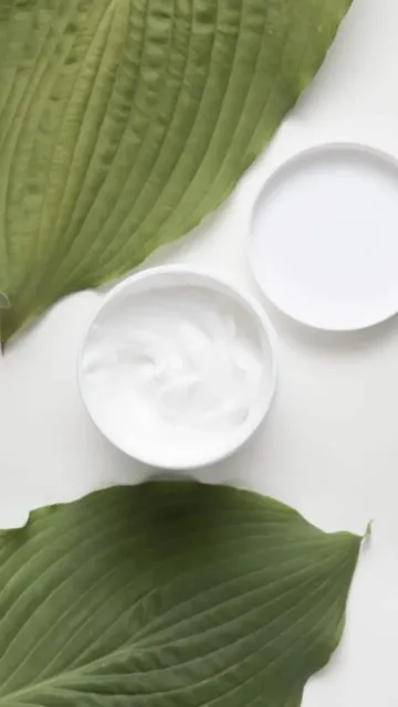 Intensive Moisturizing Cream for Dry Picture