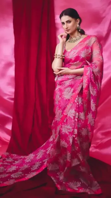 Palak Tiwari look in pink Picture