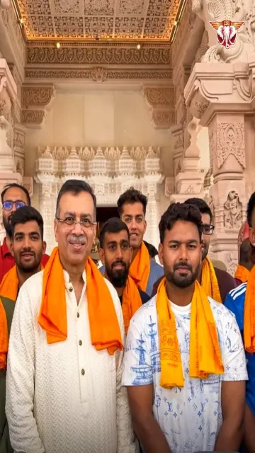 Rishabh Pant Visits Ram Temple Picture