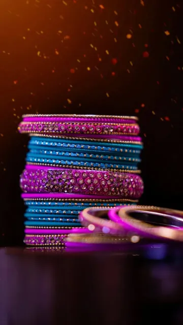 Stylish party wear bangles for Picture
