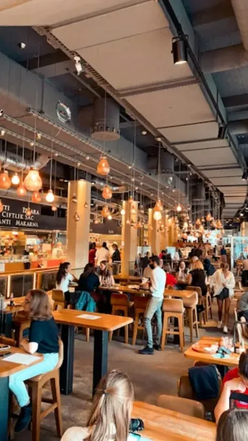 The Oldest Vegetarian Restaurants Around Picture