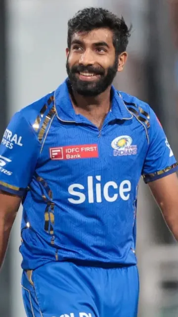 Top 5 Bowlers with the Picture