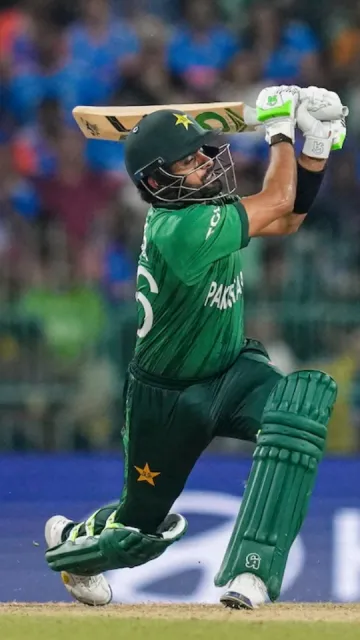 बाबर आजम नामीबिया के खिलाफ Picture