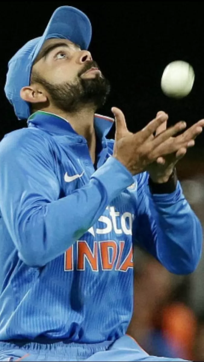 1. Virat Kohli (335 catches)